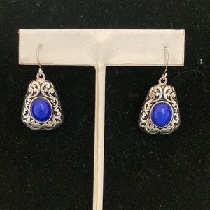 Silver detailed earrings with Blue Stone